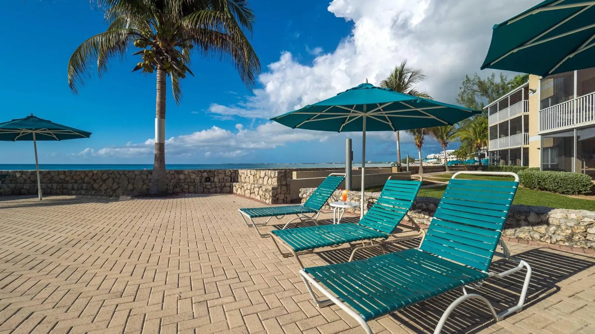 Plantation Village #20 Condo Seven Mile Beach 0*,  Cayman Islands